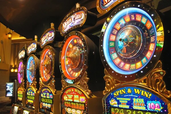 Live dealer table streaming on rakatoto slot mobile browser